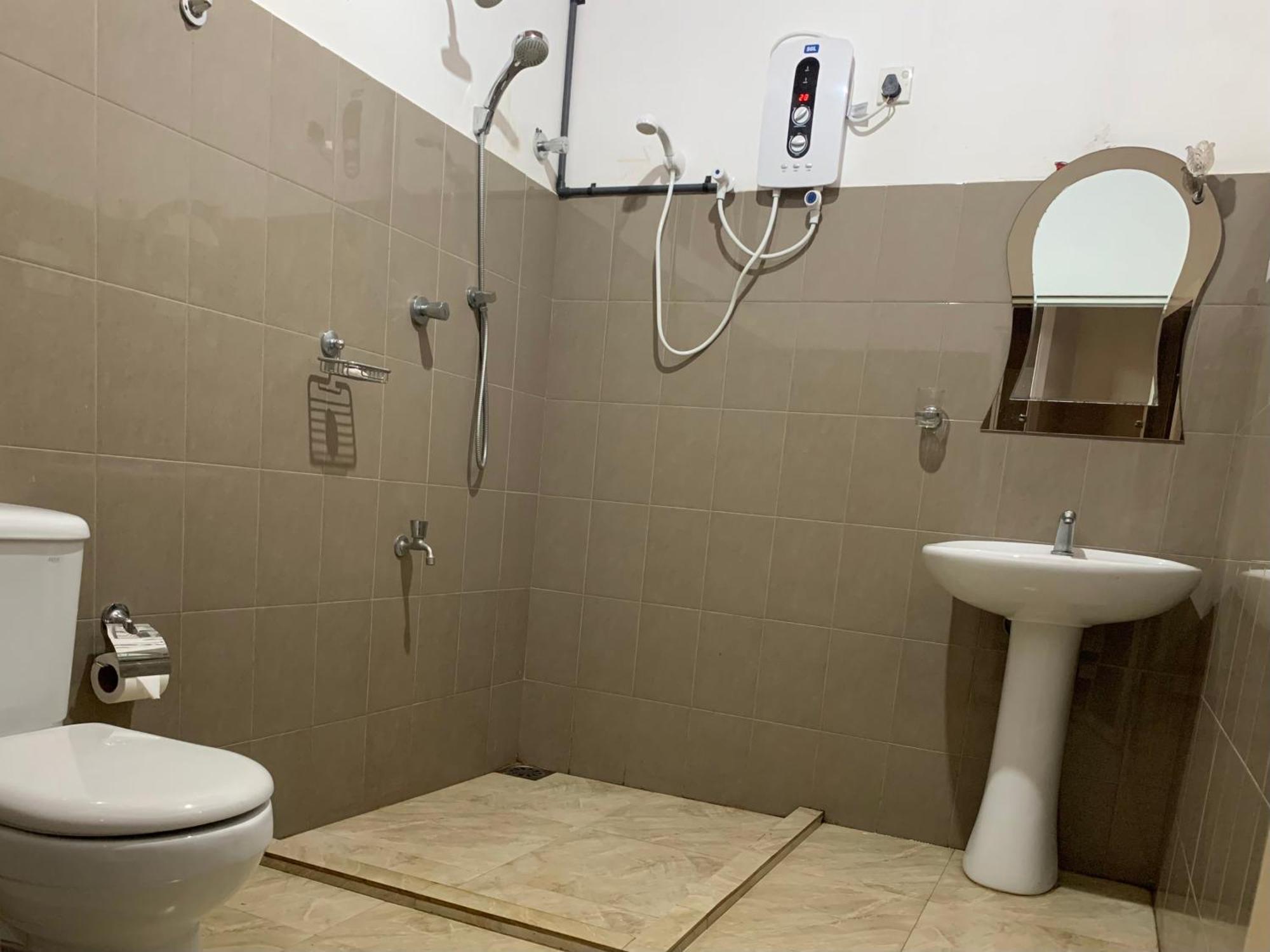 Elepath Lodge- Pinnawala Pinnawala  Dış mekan fotoğraf